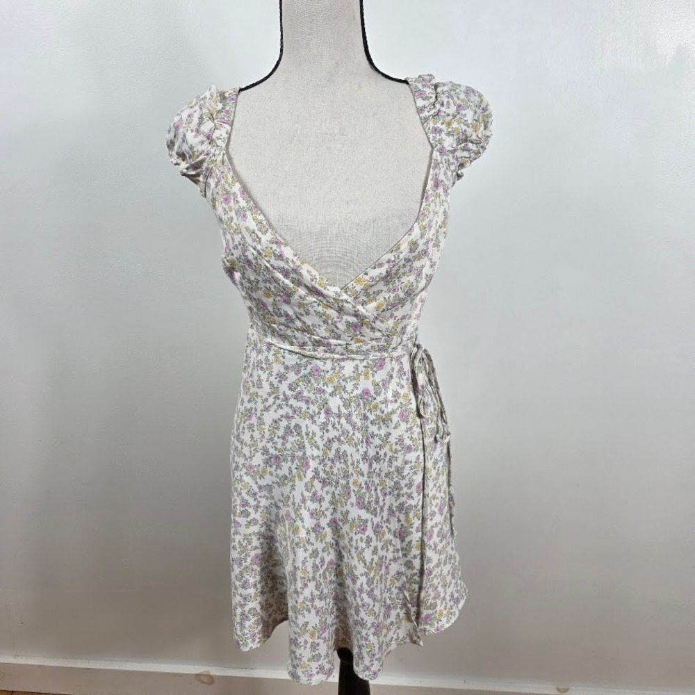 ZARA  Wrap Mini Dress Cap Sleeve Sweetheart Neckline‎ White Purple Yellow NWOT